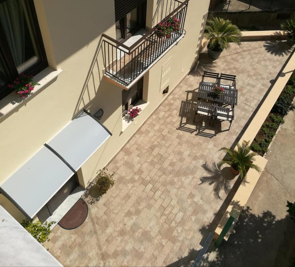 Bed and Breakfast Casa Kati Mercato San Severino Exterior foto